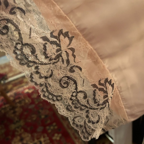 In bloom chemise and robe - Picture 5 of 5